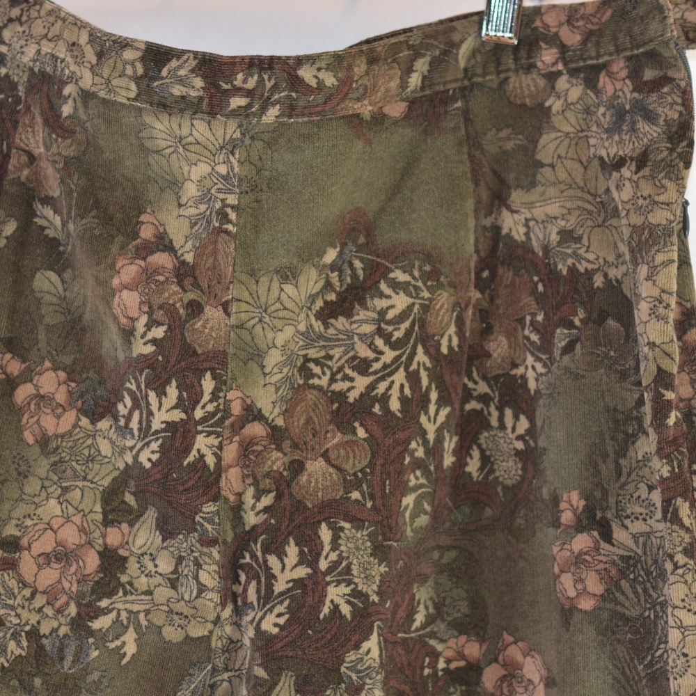 Fine Soft Cord Pants High Waisted SZ 16 Gotcha Covered NWOT